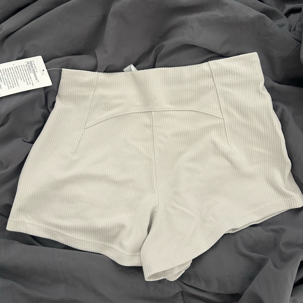 Lululemon Ribbed Shorts - Picture 2 of 4